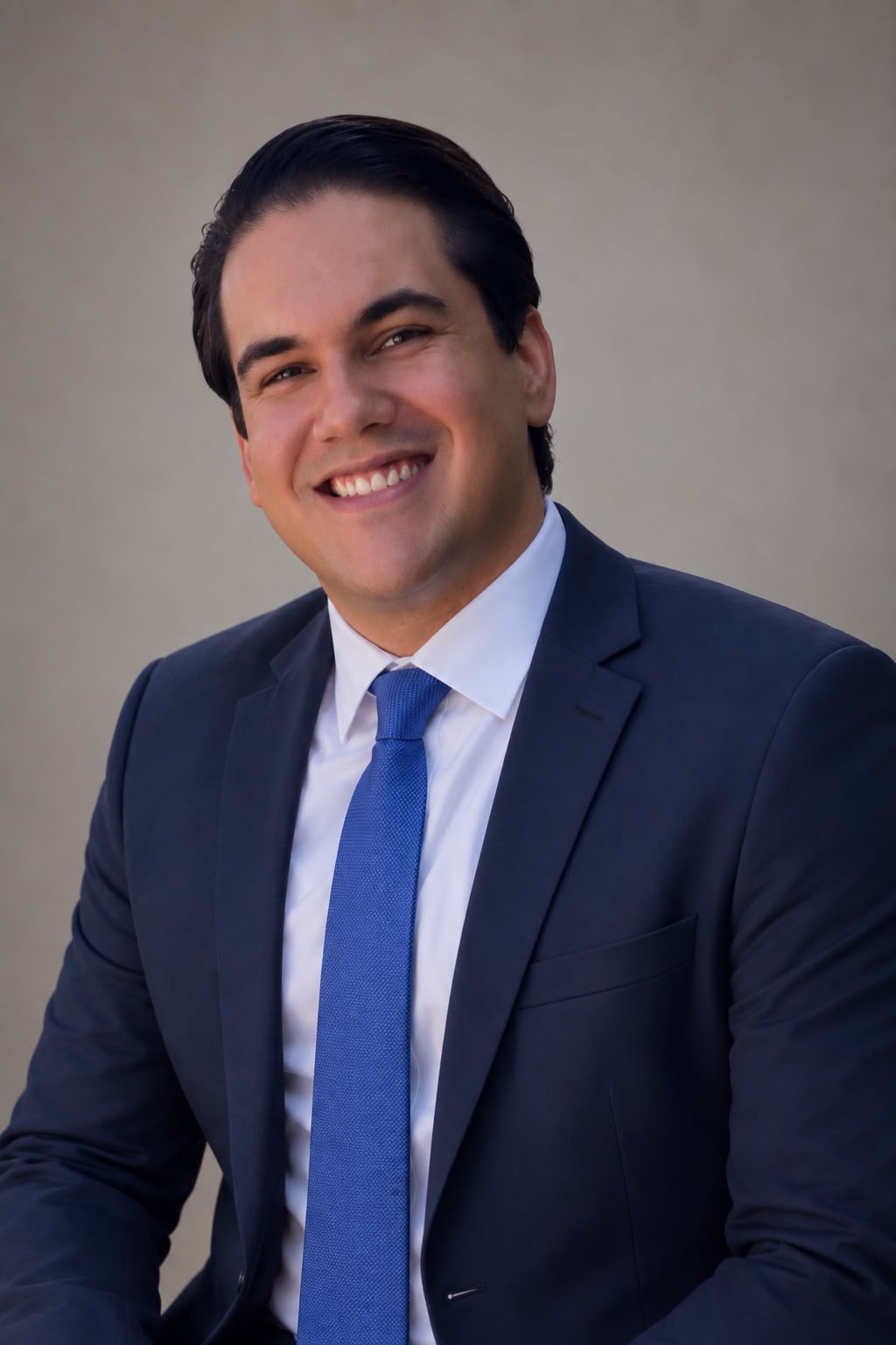 Retrato profissional de Landim Campos, advogado em Direito Médico